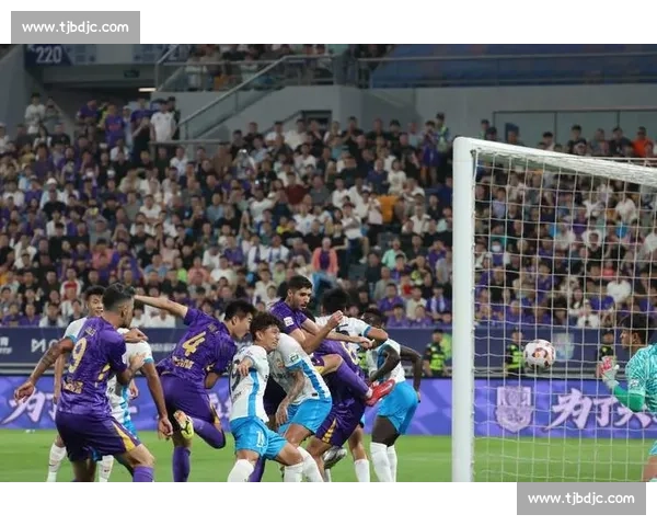 热火与马刺激战正酣 双方球员展现精彩对决巅峰对决燃爆球迷热情